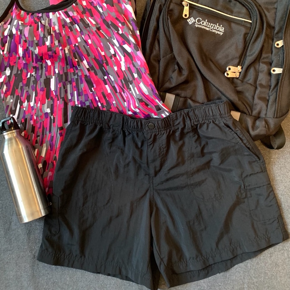 Columbia Black Hiking Shorts M
